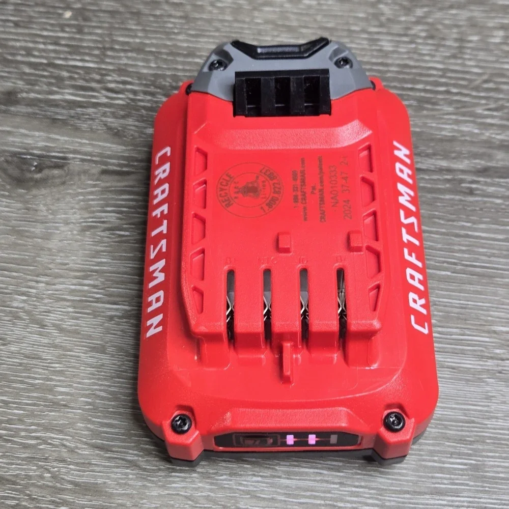 CRAFTSMAN CMCD700 V20 20V MAX Cordless Drill/Driver Kit Battery & Charger